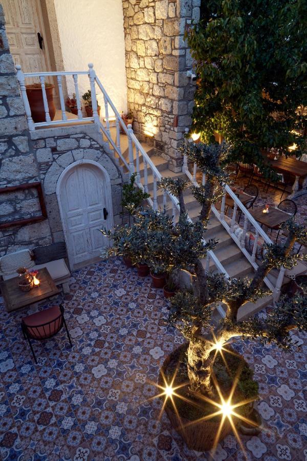 Hotel Morisi Avlu à Alaçatı Extérieur photo