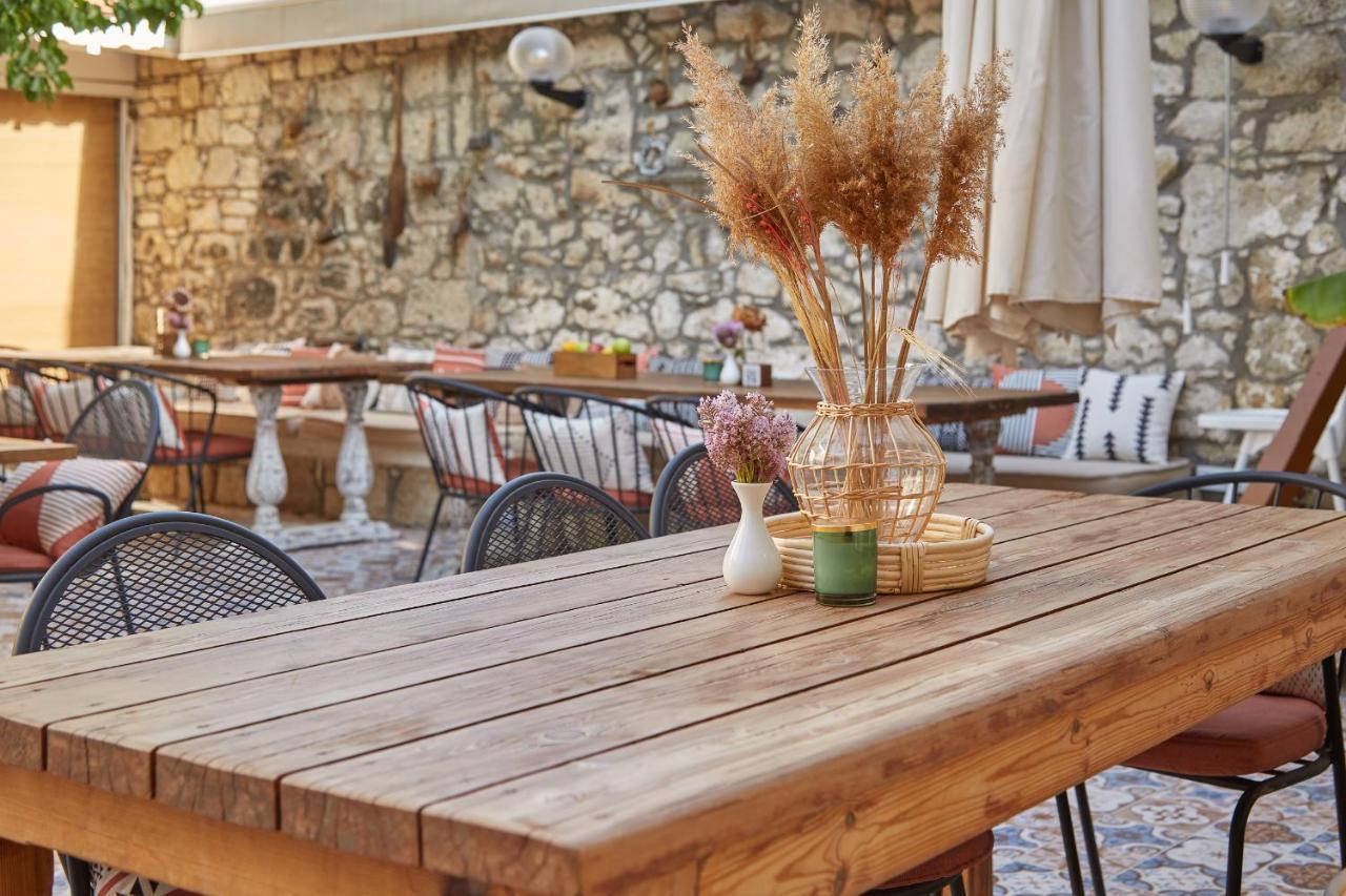 Hotel Morisi Avlu à Alaçatı Extérieur photo