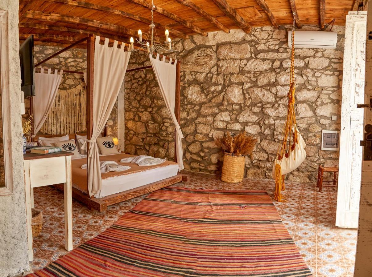 Hotel Morisi Avlu à Alaçatı Extérieur photo